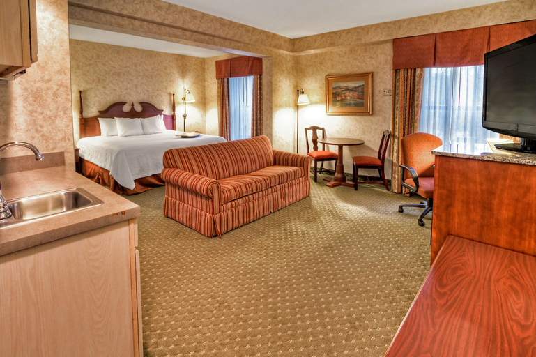 Bedroom 3, Hampton Inn Marion, McDowell