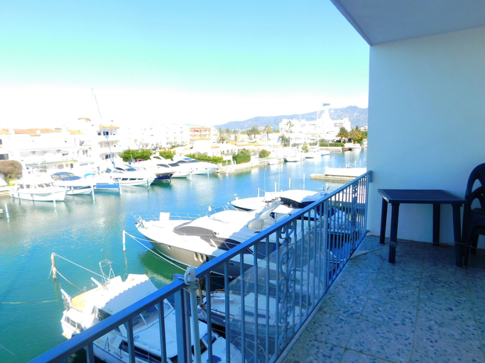 Others 5, Apartamento Port Salins - A154, Girona