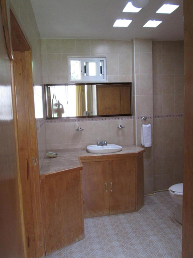 Bathroom 4, Agua Blanca, Jungapeo