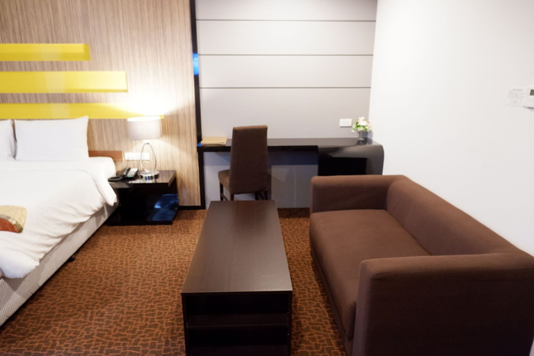 Bedroom 4, Siam Oriental Hotel, Hat Yai