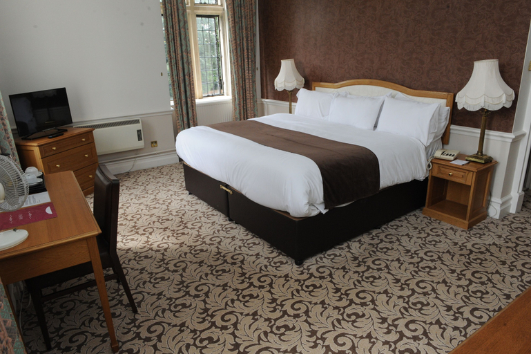 Bedroom 3, Hellaby Hall Hotel, BW Signature Collection, Rotherham