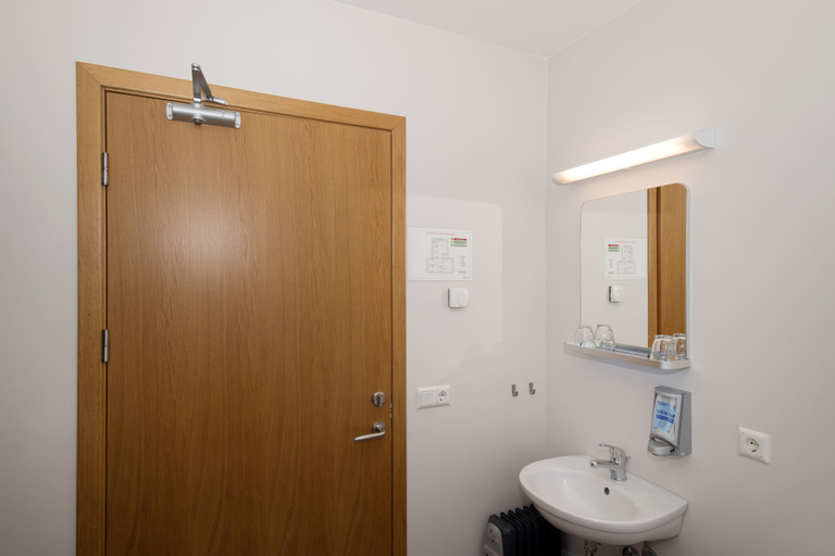 Bathroom 3, Guesthouse Eldhestar, Ölfushreppur