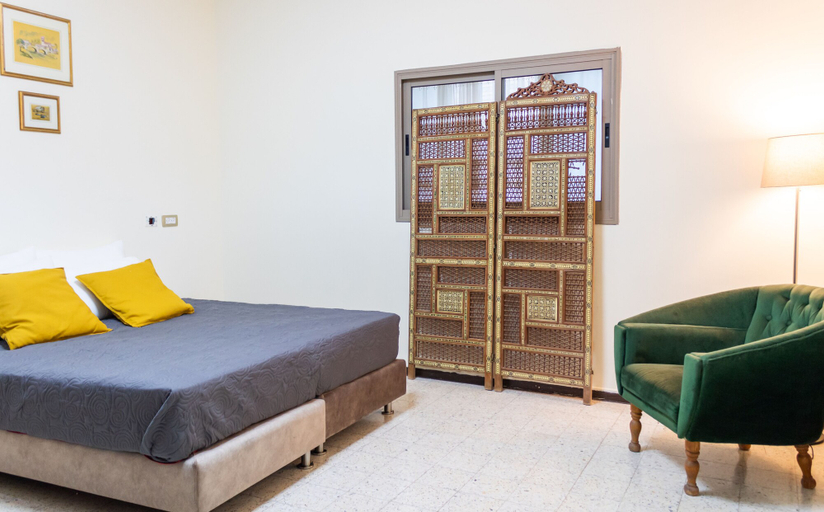 Bedroom 2, Old City Stylish 4BR by Ahlan Hospitality