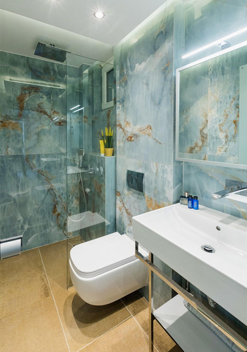 Bathroom 5, Sun Residence, Central Macedonia