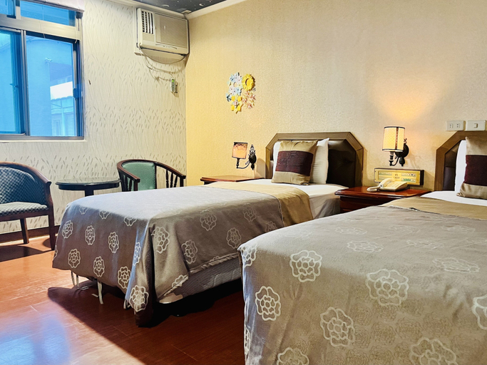Bedroom 3, Shinyes Motel, Yilan