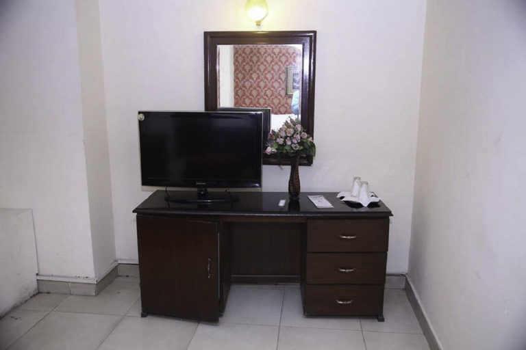 Others 4, Mars Hotel Lahore, Lahore