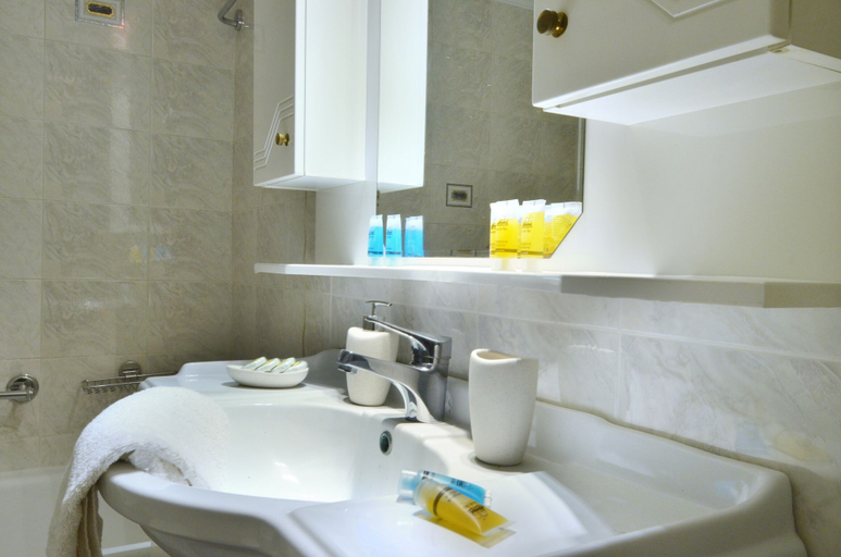 Bathroom 3, Niovis a nice and cozy apartment, Attica