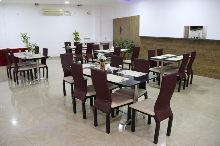 Food & Drinks 3, Hotel Bashyam Park, Kancheepuram