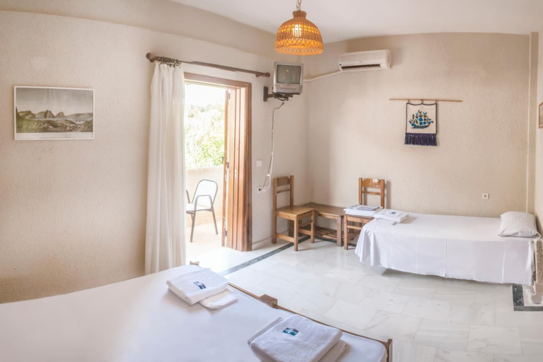 Bedroom 4, Studios Margarita, Peloponnese