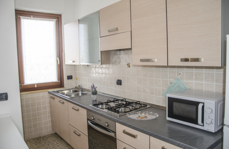 Others 5, Casa Seppia, Sassari