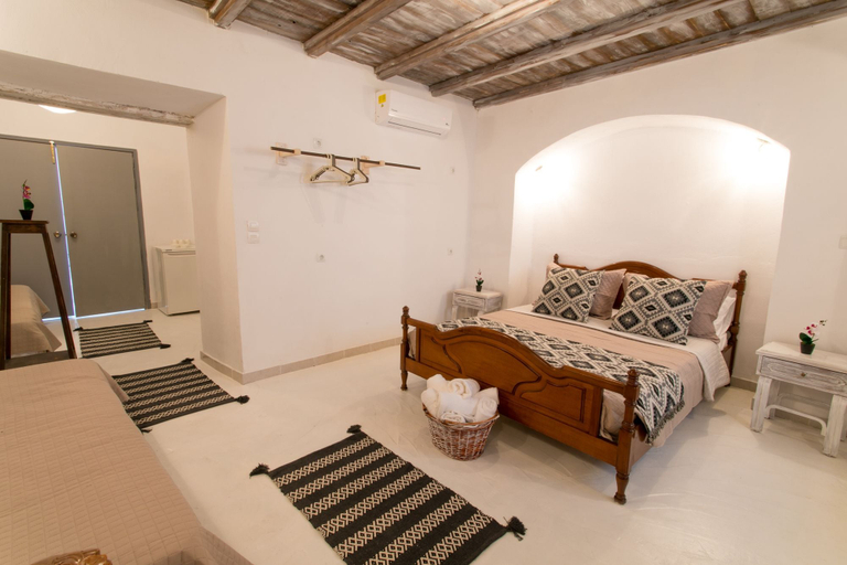 Bedroom 4, Mascot Hotel, South Aegean