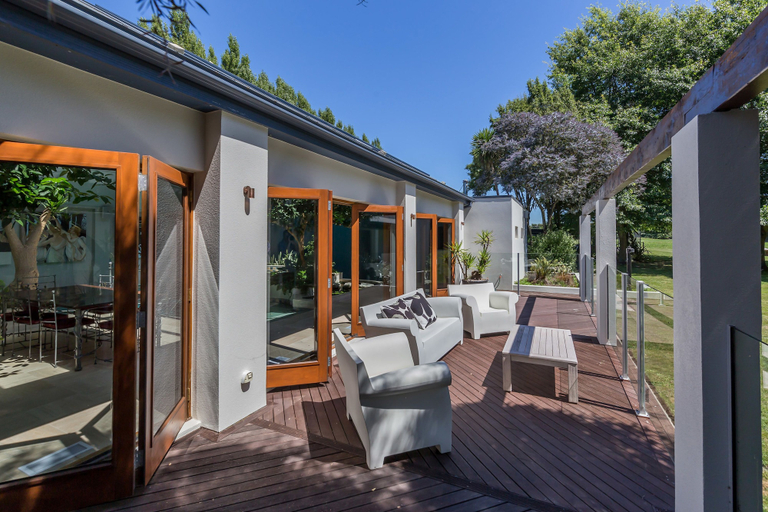 Others 5, Bond Estate Luxury Accommodation, Christchurch