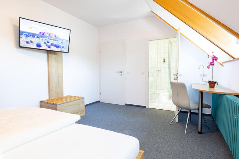 Bedroom 2, Hotel Eydt Kirchheim, Hersfeld-Rotenburg