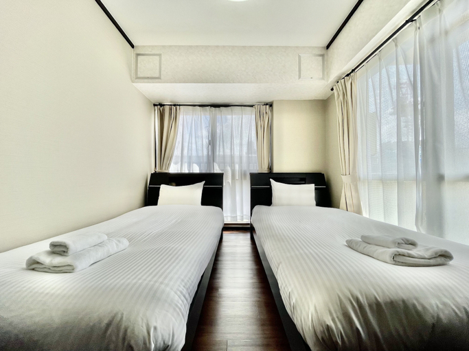 Bedroom 2, Hotel Tenshi-Kan Kumoji, Naha