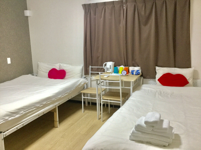 Bedroom 3, Keimei Guest House - Hostel, Osaka