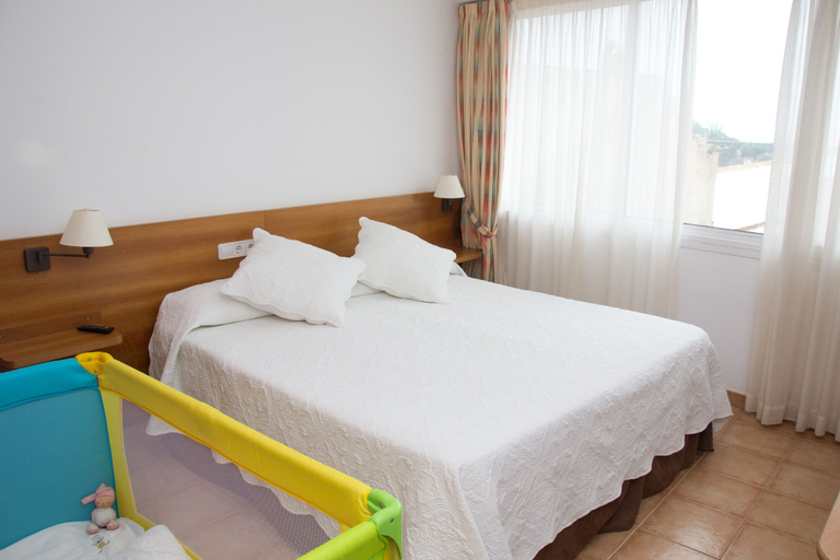 Bedroom 4, Hostal Vehí, Girona