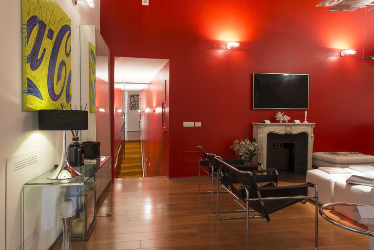 Others 5, Via Cerva - RentClass Alba, Milano