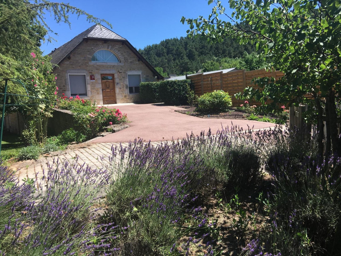 Exterior & Views 2, Hôtel & Spa Rodier, Aveyron