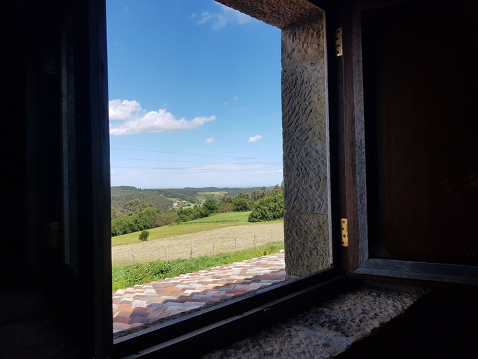 Others 5, Casona Los Gamonales, Asturias
