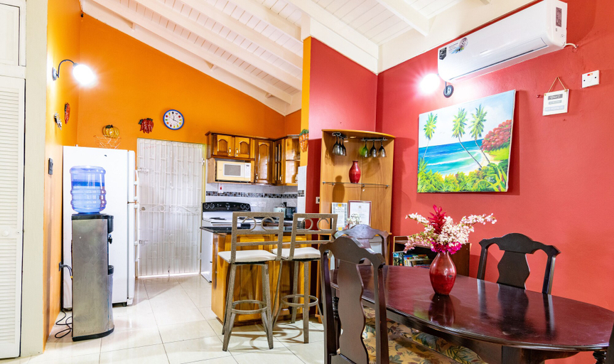 Food & Drinks 4, St Mary Mins Away From Ocho Rios 2 bed Ocean View Villa