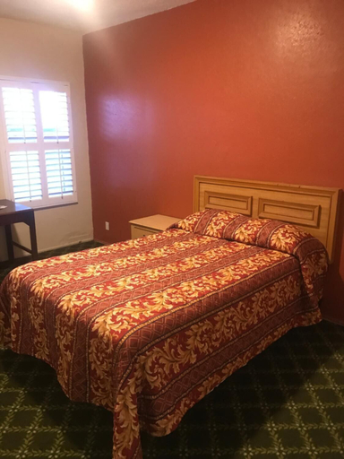 Bedroom 3, West Inn Hollywood La, Los Angeles