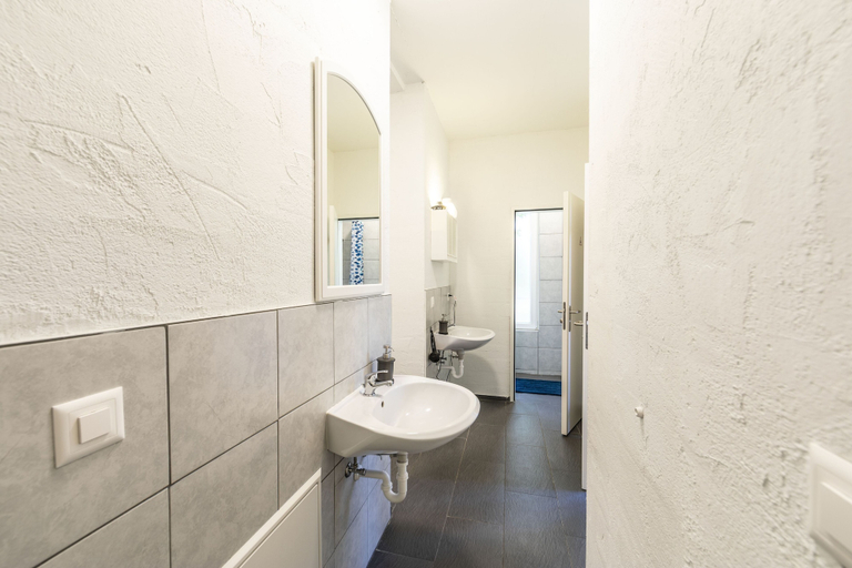 Bathroom 3, Yellow Inn, Sankt Gallen