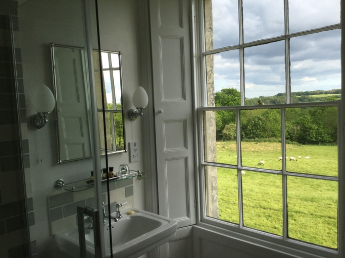 Bathroom 3, The Old Vicarage at Oakridge, Gloucestershire