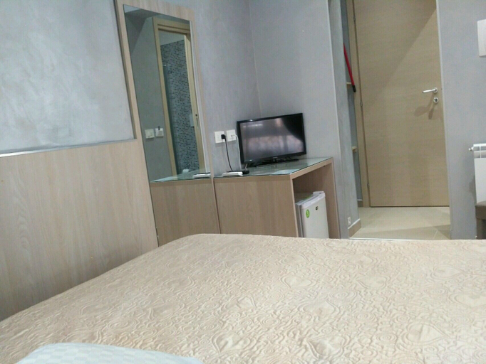 Bedroom 3, AdoraSuite 2, Rome