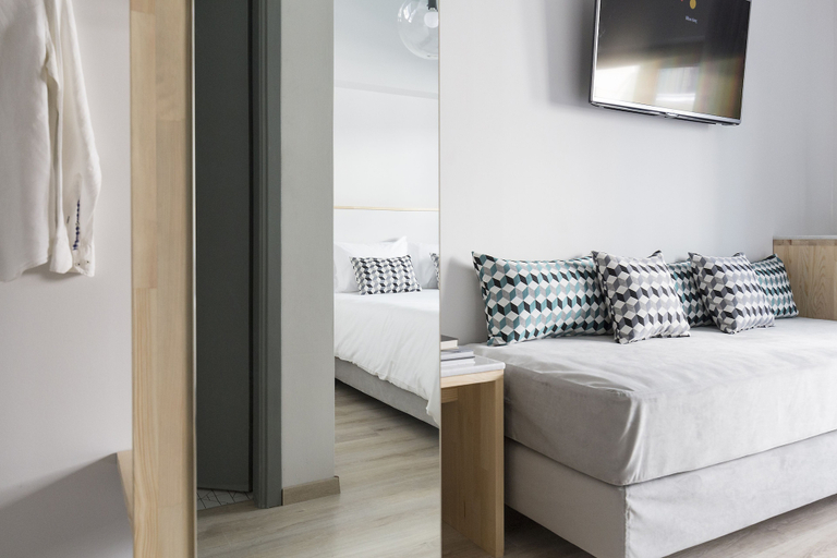 Bedroom 3, Be My Guest Athens, Attica