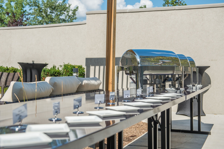 Food & Drinks, Courtyard by Marriott Wayne Fairfield, Passaic