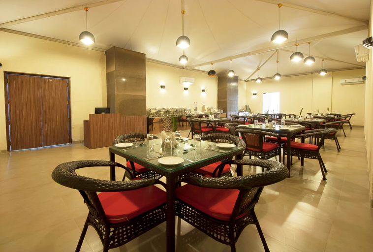 Food & Drinks 4, Hotel Le Roi Haridwar @ Har Ki Pauri Road, Hardwar