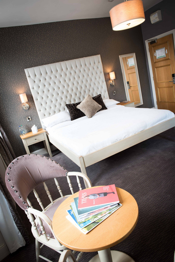 Bedroom 2, The County Hotel, Northumberland