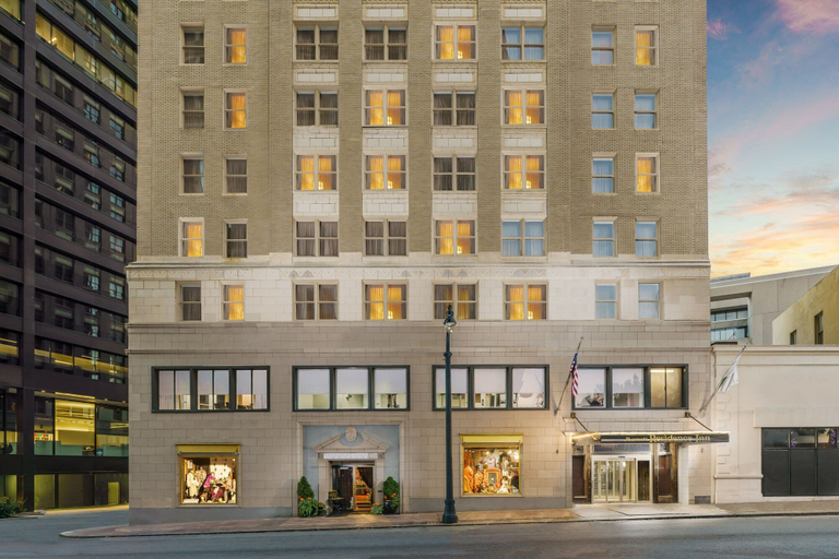 Exterior & Views 2, Residence Inn by Marriott Atlanta Downtown, Atlanta