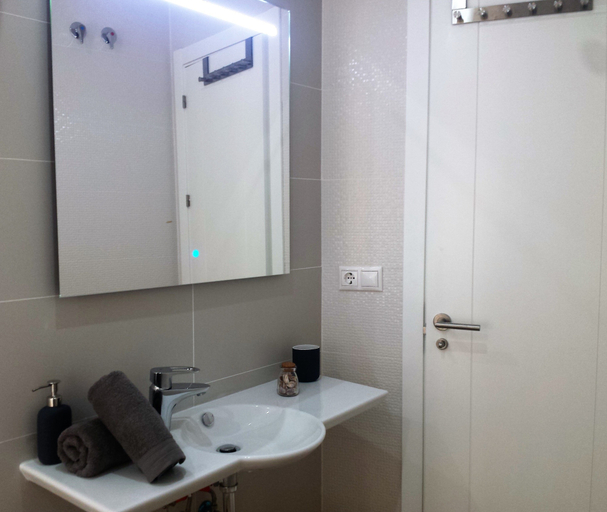 Bathroom 4, Granaxperience Puerta Real Apartment, Granada
