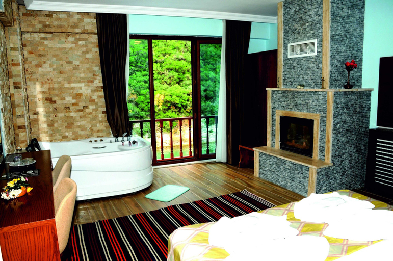 Bedroom 4, Hill River Hotel, Şile