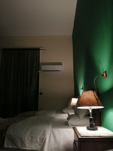 Bedroom 3, New Hotel, 'Abdin