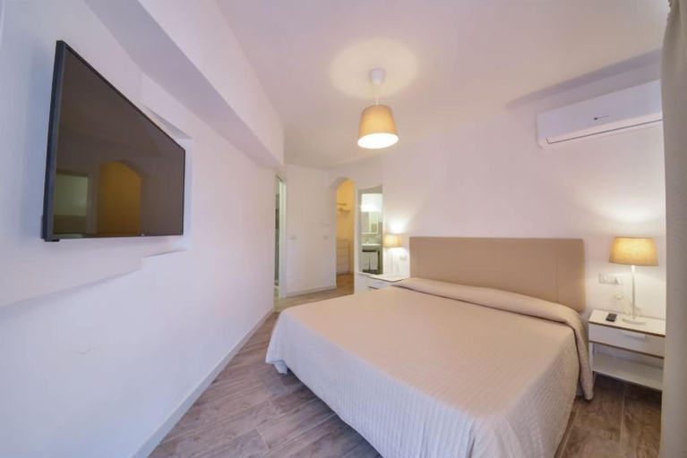 Bedroom 3, Villa D'Amato, Foggia