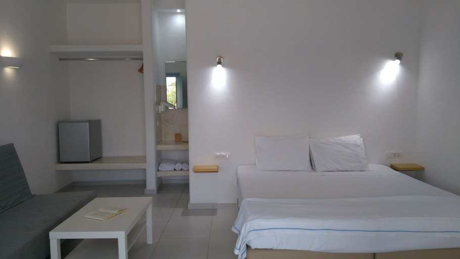 Bedroom 4, Daylight, South Aegean