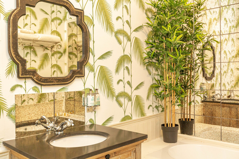 Bathroom 3, Wardhill Castle, Aberdeenshire