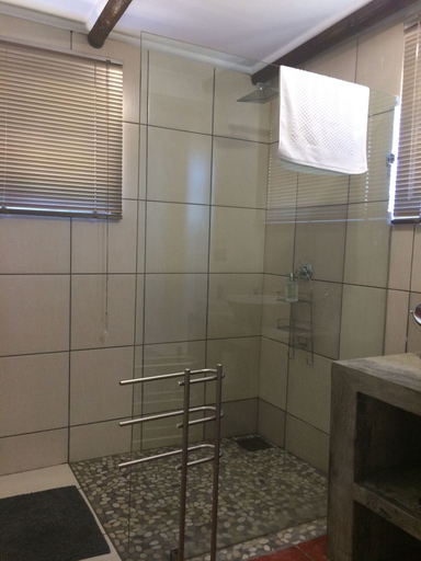 Bathroom 4, Fraaigelegen Farm, Cape Winelands