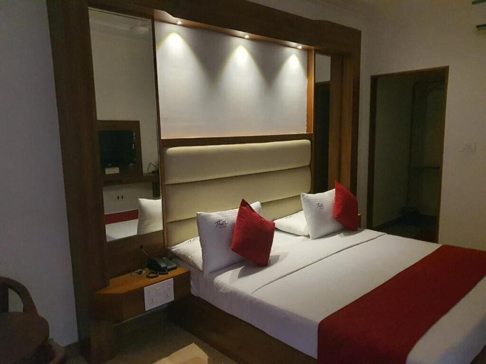 Bedroom 3, Thai Beach Resort, Thoothukkudi