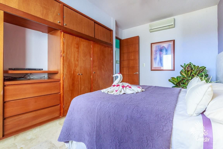Bedroom 2, Puerta Al Mar - Penthouse 504, Isla Mujeres