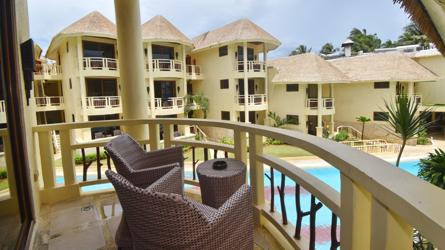 Others 4, Ambassador in Paradise, Malay