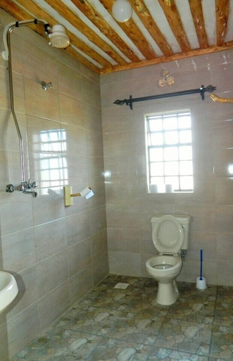 Bathroom, Mount Kenya Ecocamp & Villas, Kieni