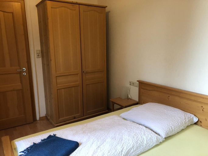Bedroom 4, Sporthostel Rössle, Breisgau-Hochschwarzwald