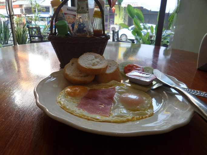 Food & Drinks 4, Phonepaseuth Guesthouse, Vientiane