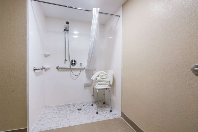 Bathroom 5, Comfort Inn Kings Mountain, Cleveland
