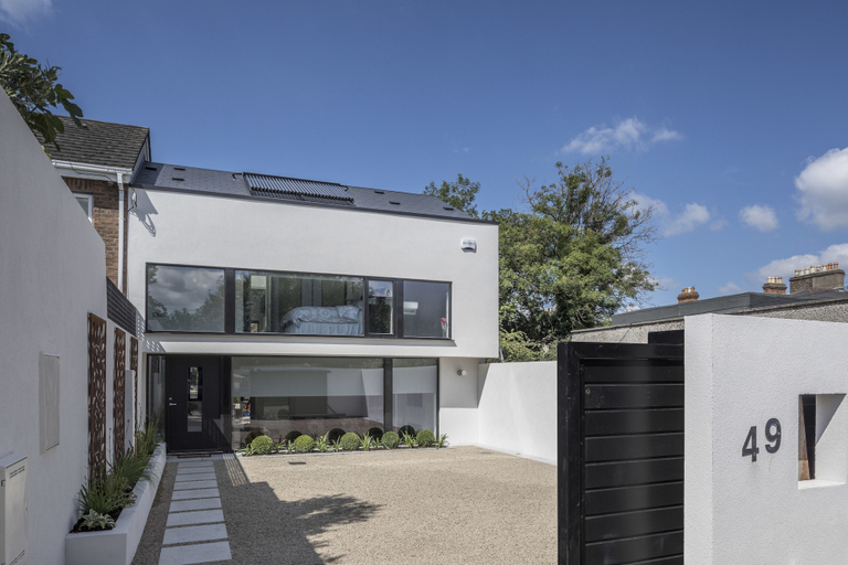 Exterior & Views 2, The Van Morrison Suite - hiphipstay, Dublin