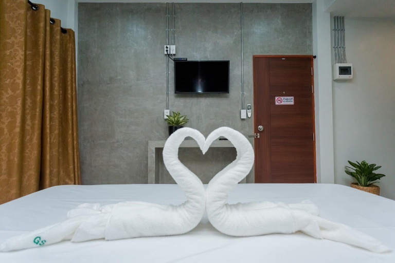Bedroom 2, Get Sleep, Tha Sala