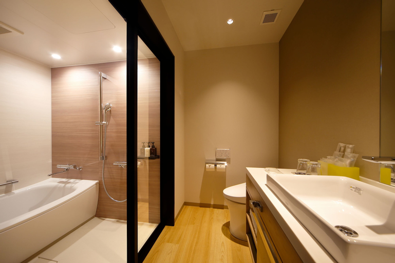 Bathroom 9